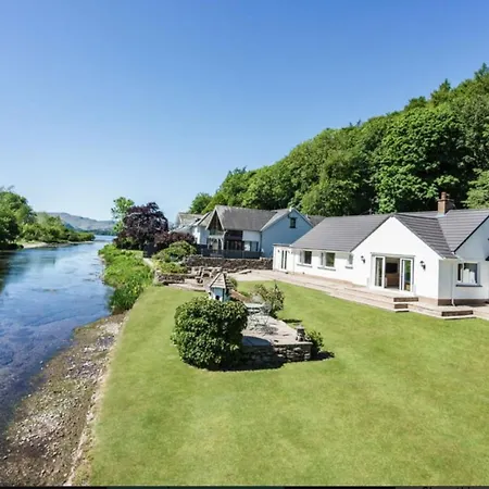 Roxby, * Pooley Bridge