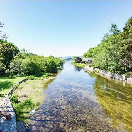 Roxby A Stunning On The Banks Of The River Within A 2 Minute Walk Of Ullswater And Ferienhaus *