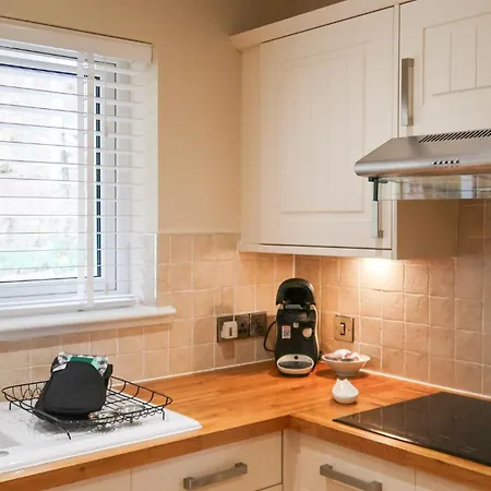 Roxby A Stunning On The Banks Of The River Within A 2 Minute Walk Of Ullswater And *